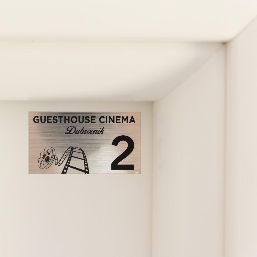 Guest House Cinema Close To Port دوبروفينك المظهر الخارجي الصورة